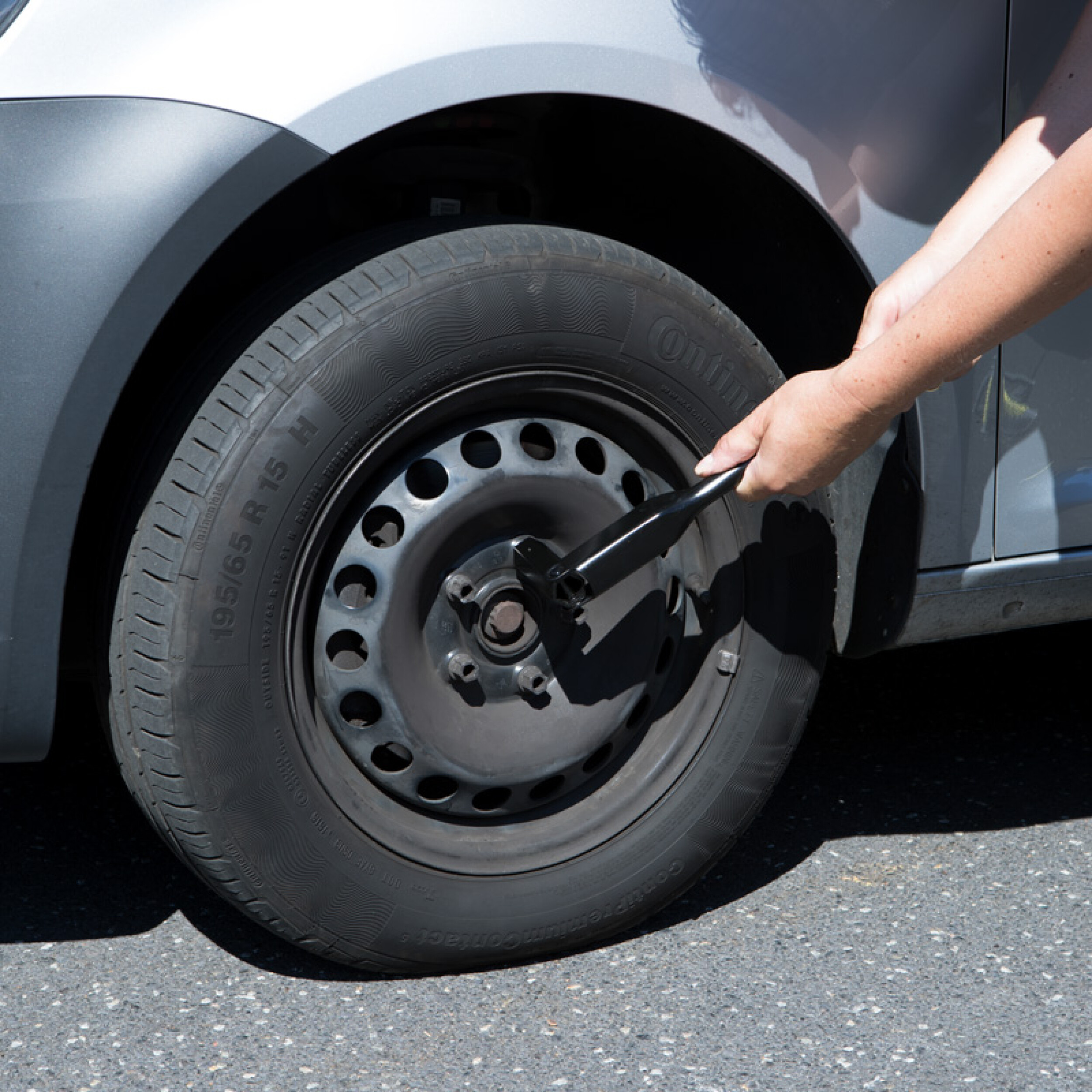 Faltbarer Radmutterschlüssel | alca® L-Instrument ULTRA KOMPAKT