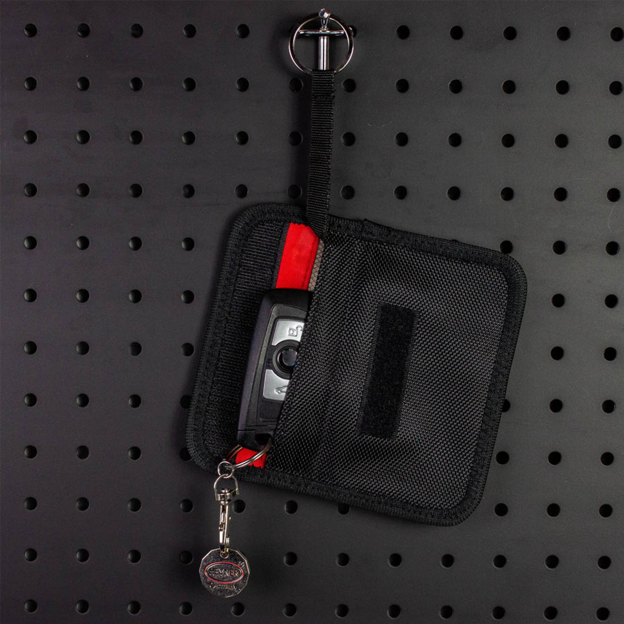 Schlüsseltasche mit RFID Schutz | HEYNER® KeyBlock PRO