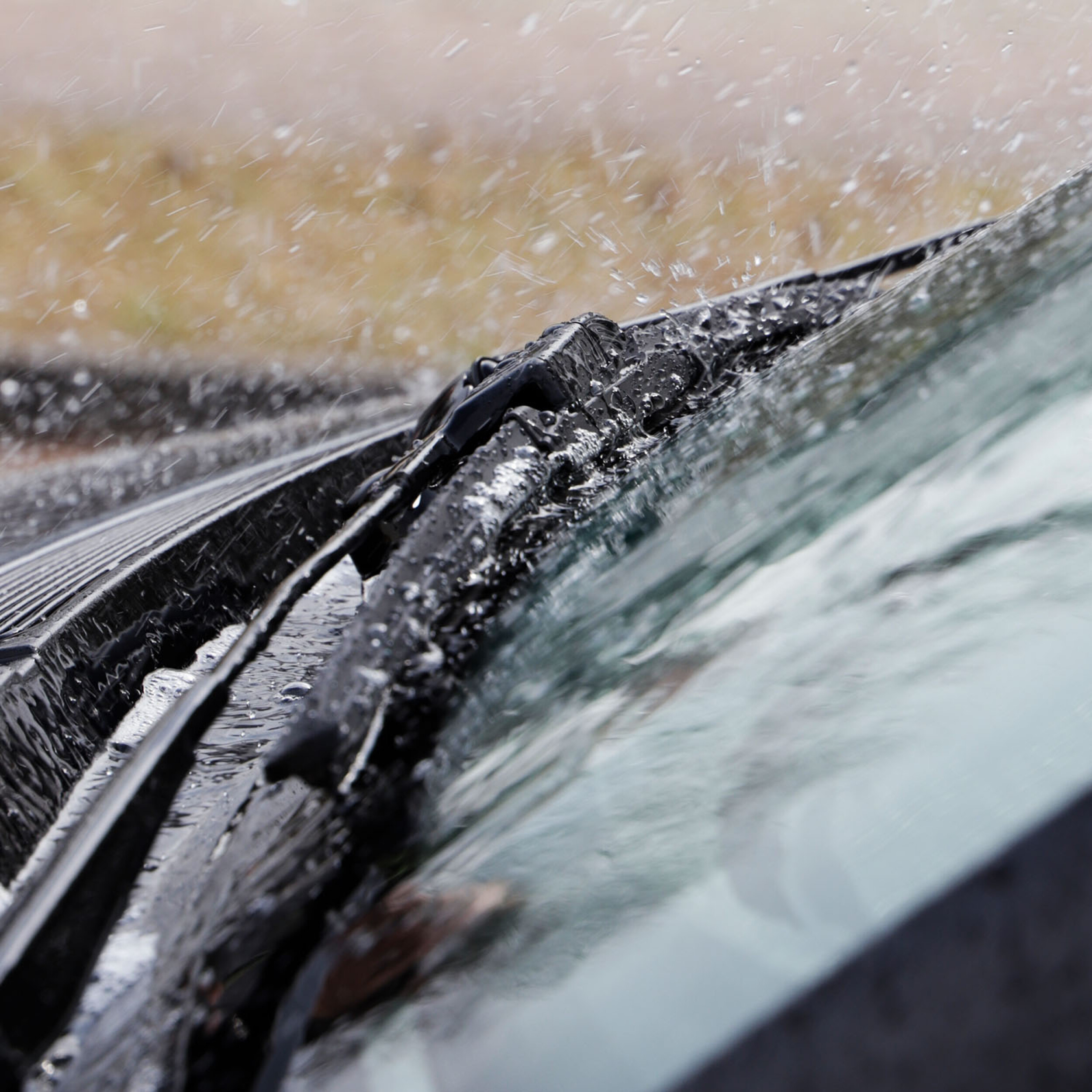 HEYNER® HYBRID Scheibenwischer Set für VW NEW BEETLE 01.1998 - 09.2010