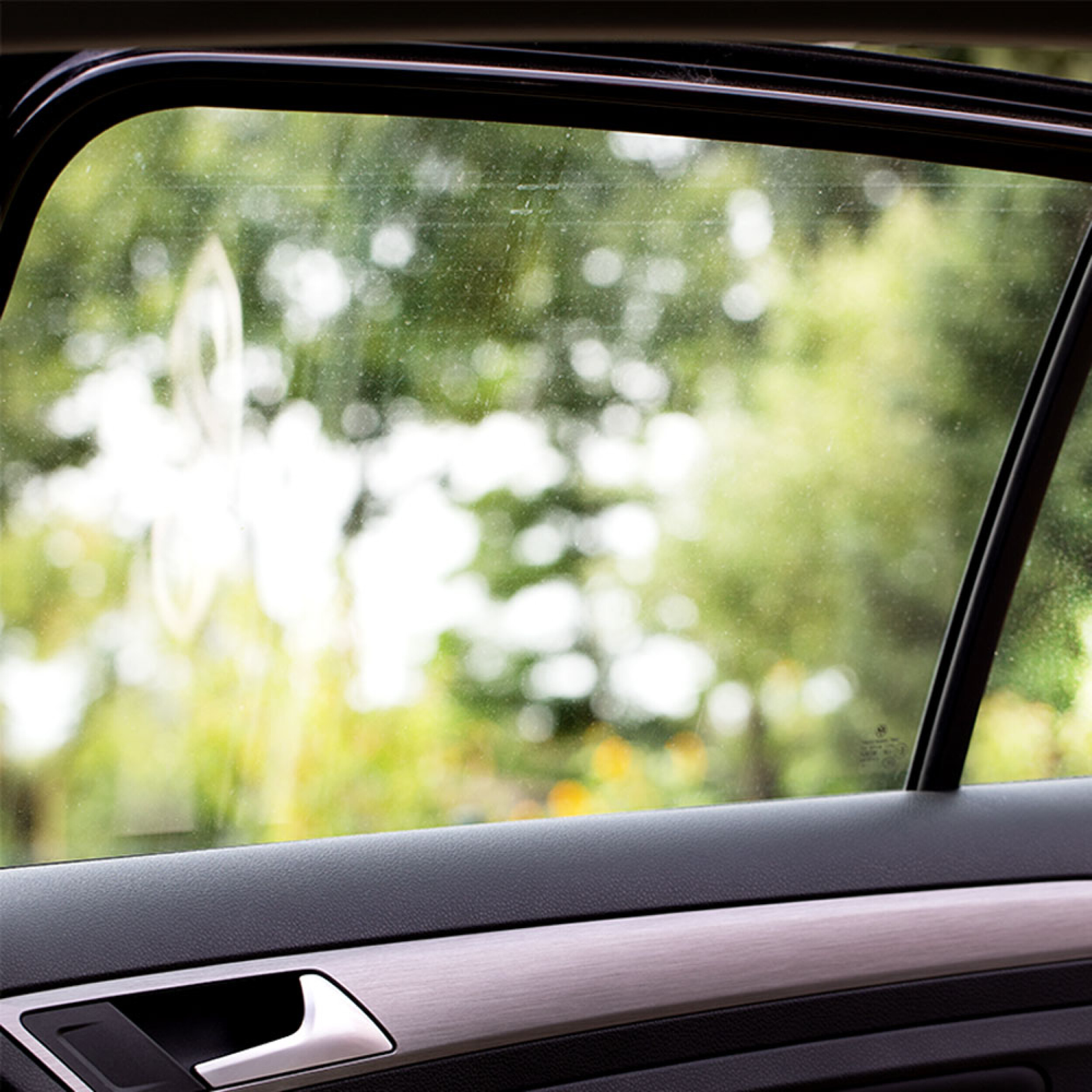 Auto-Sonnenschutz 44x36cm 2er-Set | alca® UV Protect Fix