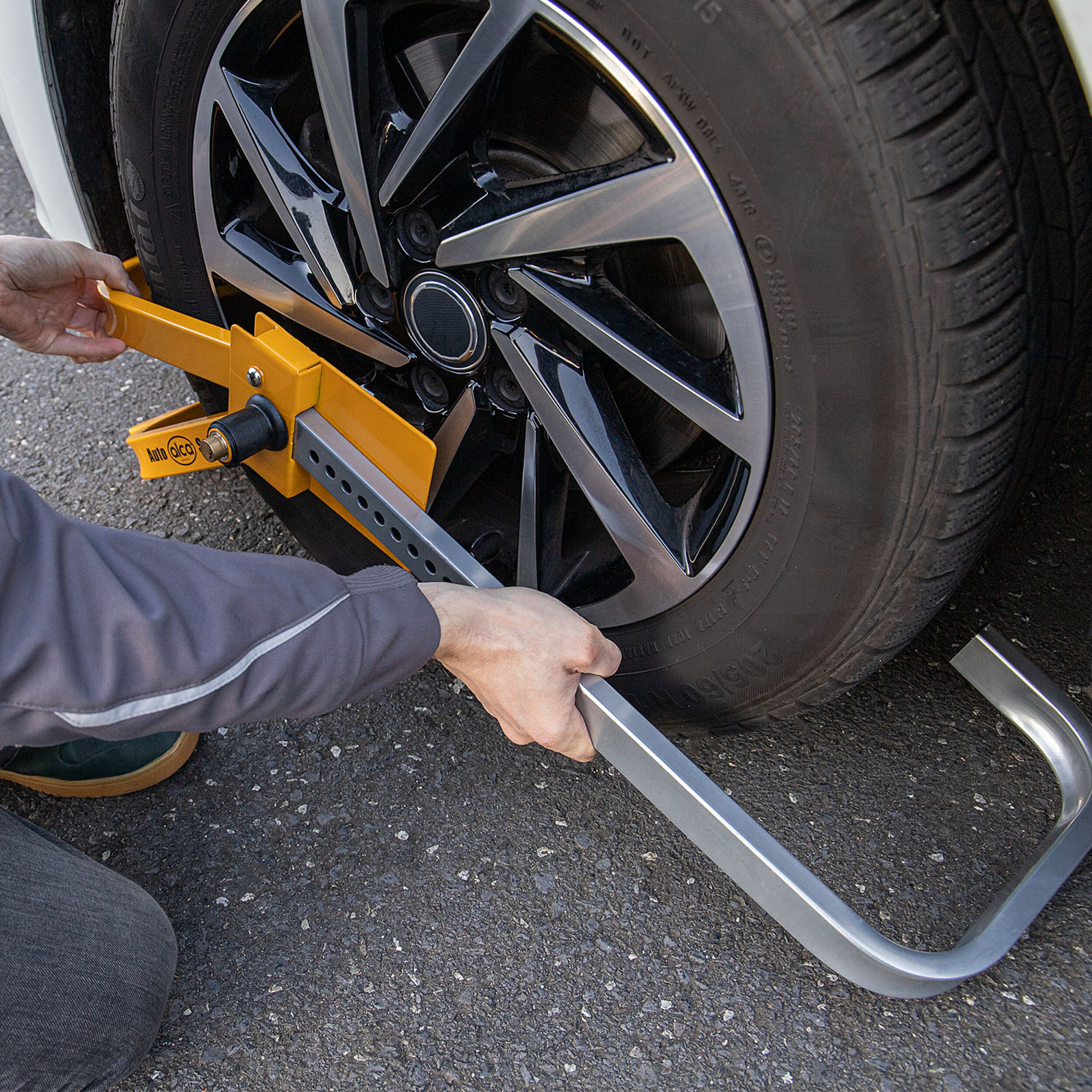 Radkralle ausziehbar | alca® AutoSafe Power Block "Tresor"