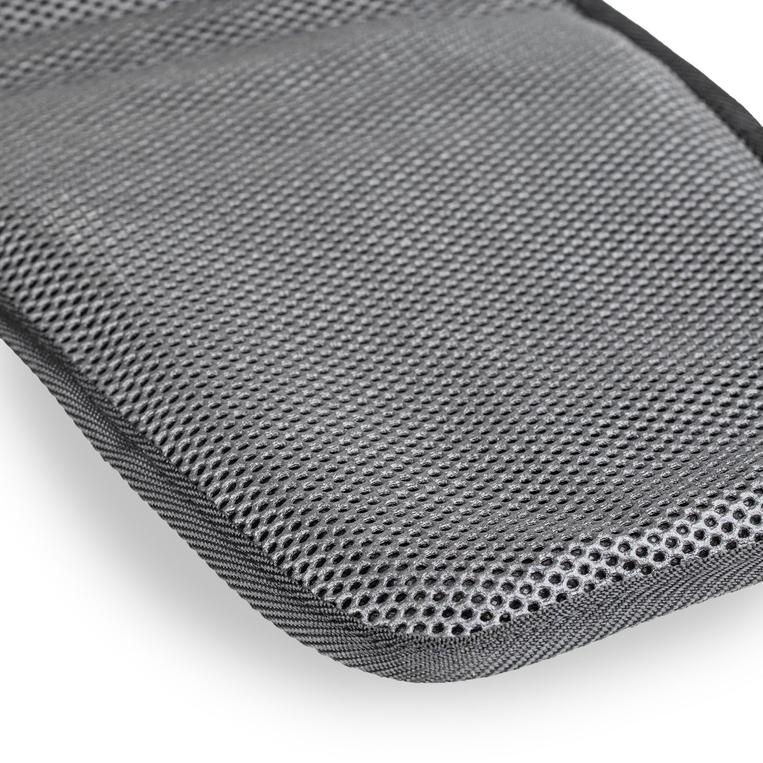 Sitzschoner & Rückenlehnenschutz | HEYNER® KIDS Sitzschutz