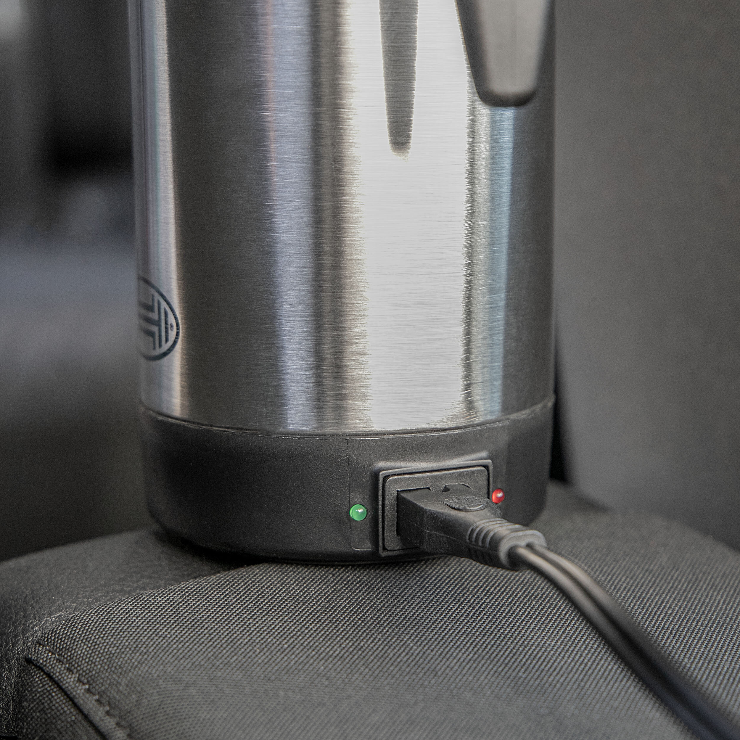 Travel kettle 12V / 24V | HEYNER® ThermoVar PRO 12 V