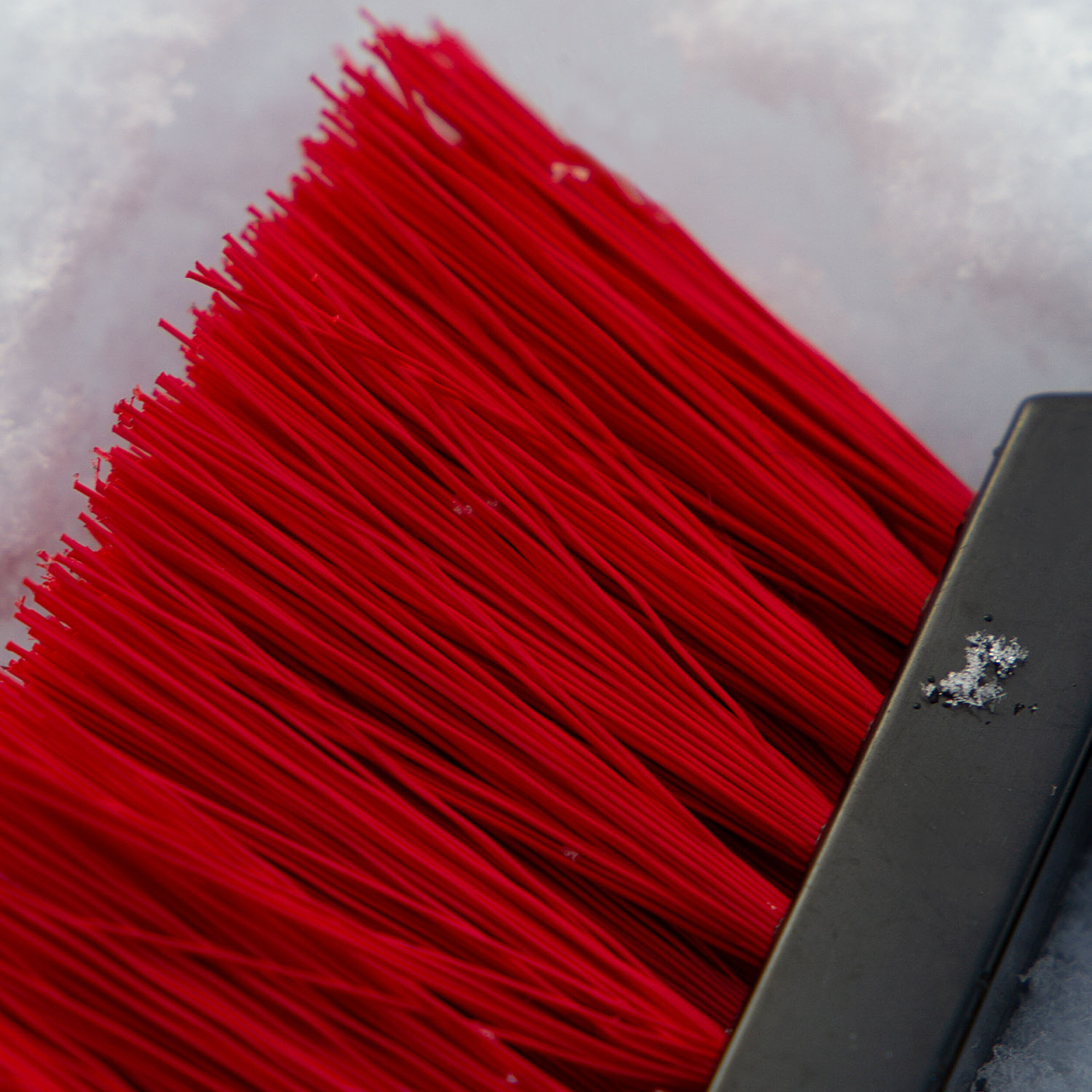 Premium Eiskratzer mit Besen 50cm | HEYNER® SnowStar M PRO